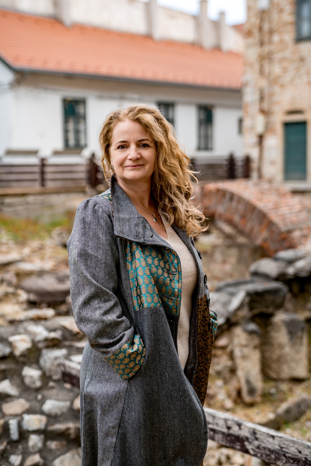 Life és sport coach, régész és tanár.